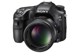 Sony A77 II - lustrzanka SLT z rekordowym, 79-punktowym autofokusem